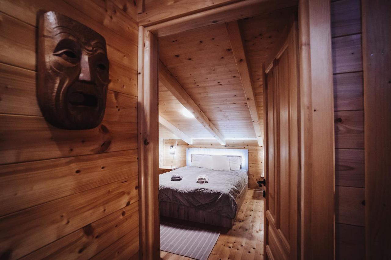 Holiday Home Nightswim Inn Vrbovec Esterno foto